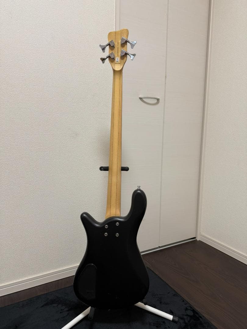 ベース Warwick RockBass Streamer LX