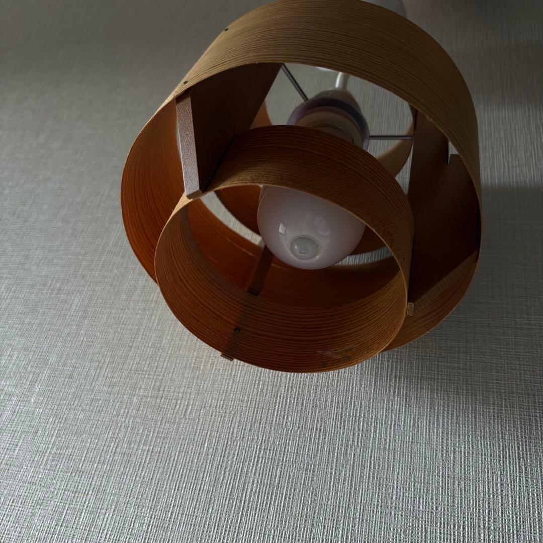 ヤマギワ　ヤコブソンランプ　ペンダントライト　人感センサー電球　コードリール付き