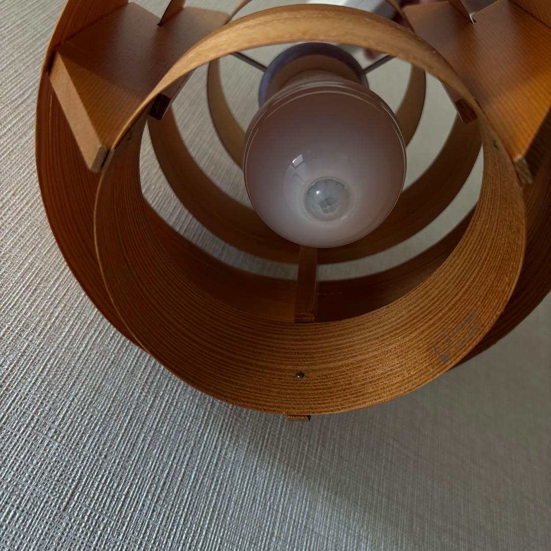 ヤマギワ　ヤコブソンランプ　ペンダントライト　人感センサー電球　コードリール付き