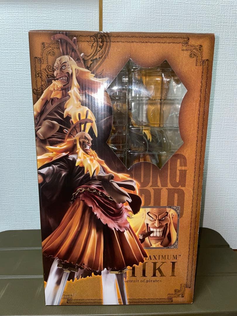 シキ　maximum pop フィギュア　未開封