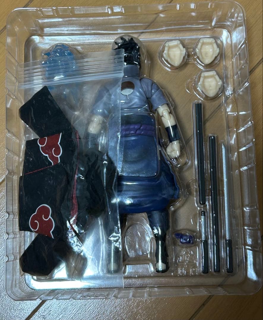 S.H.Figuarts うちはサスケ　全ての憎しみを背負う者　暁のコート付き