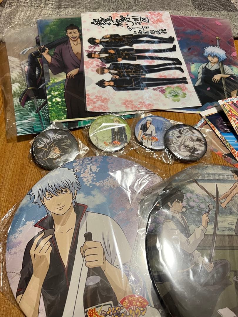銀魂 グッズ セット うちわ 缶バッジ クリアファイル 他
