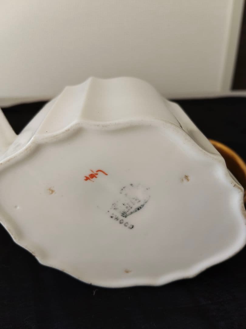 アンティーク（英）スタッフォードシャー wood & sons ウッド＆サンズ