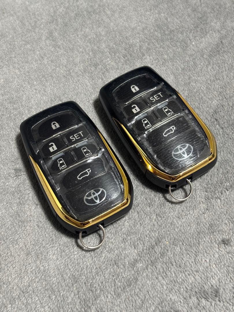 トヨタ純正スマートキー　ヴェルファイア