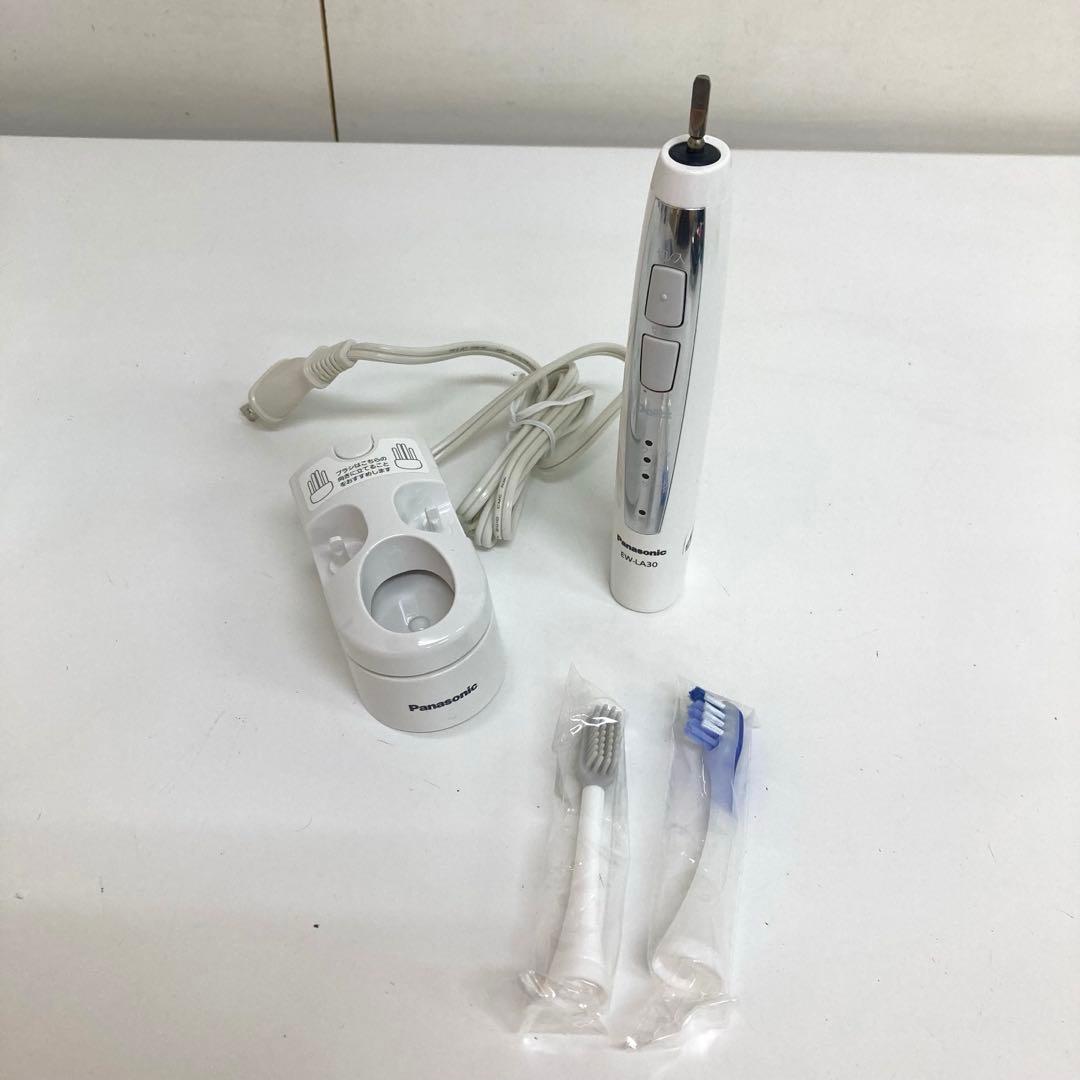f807-30 Panasonic EW-LA30 電動歯ブラシ　未使用