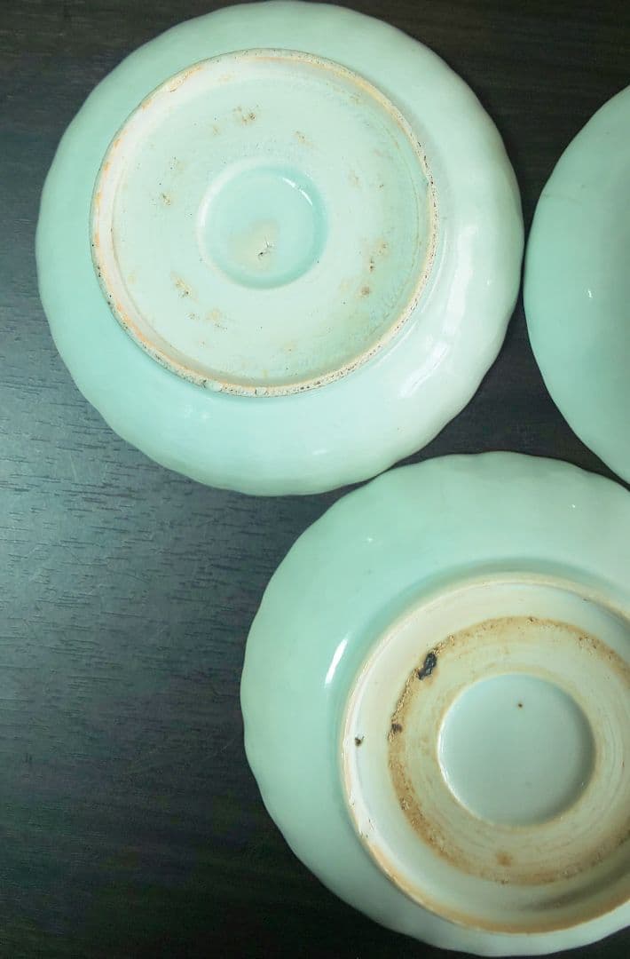 古伊万里 菊花紋 影青のような青白磁 水色なます皿3セット