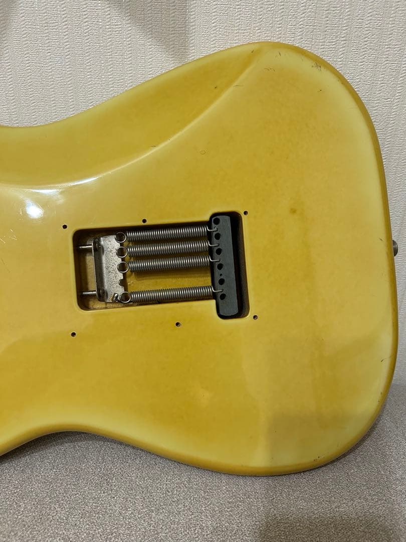 フェンダー　Japan ST-72 95DM スキャロップ フジゲン Fシリアル