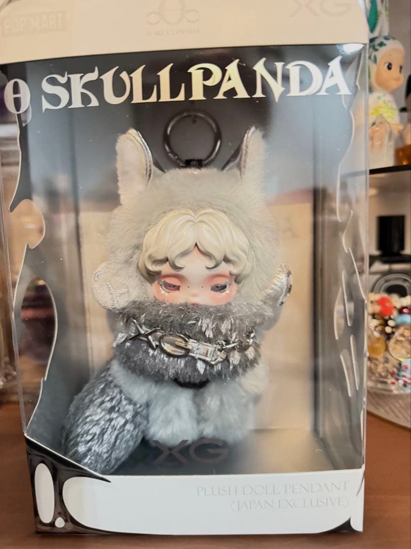 POP MART SKULLPANDA × XG ぬいぐるみペンダント 日本限定