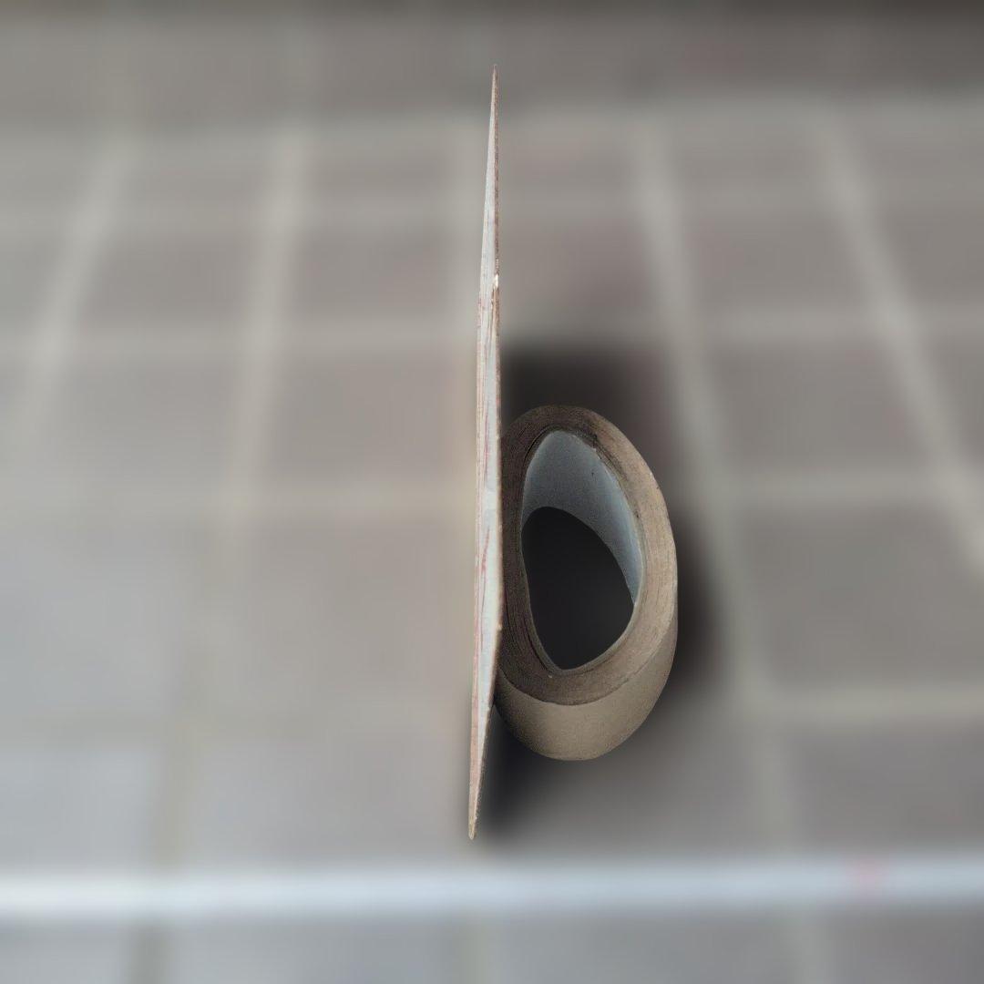 【サボ　愛称板】（表）ひるぜん HIRUZEN （裏）白