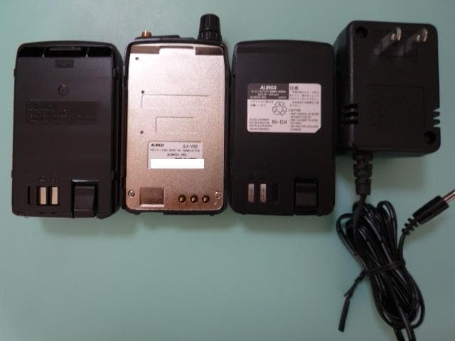 ★コリー★【海外仕様・技適無】アルインコ DJ-V5 トランシーバー