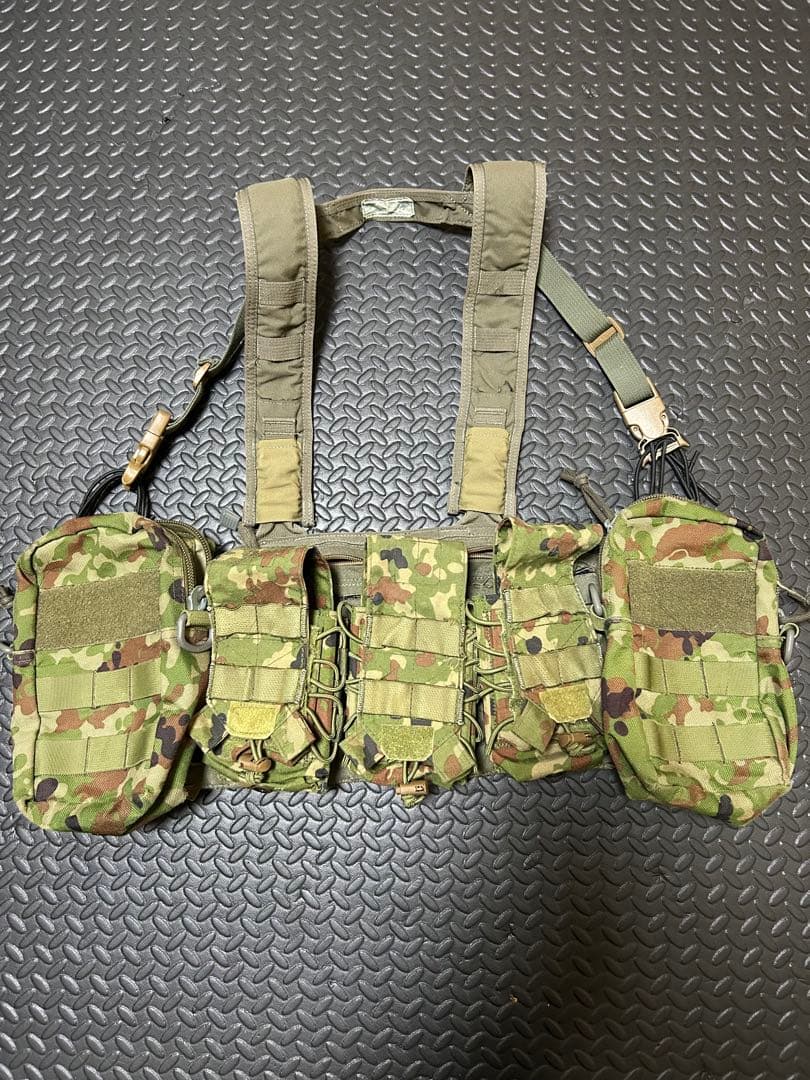 チェストリグ 陸自迷彩