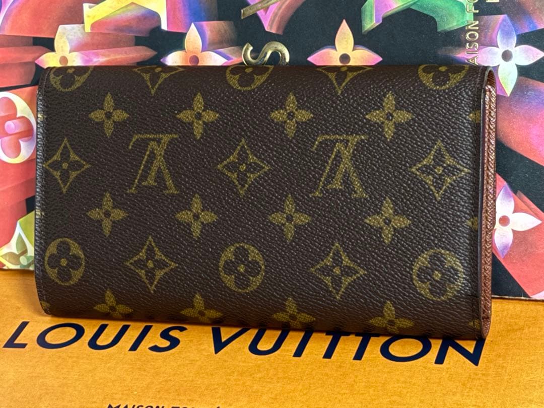 良品！LOUIS VUITTONルイヴィトン　インターナショナル長財布