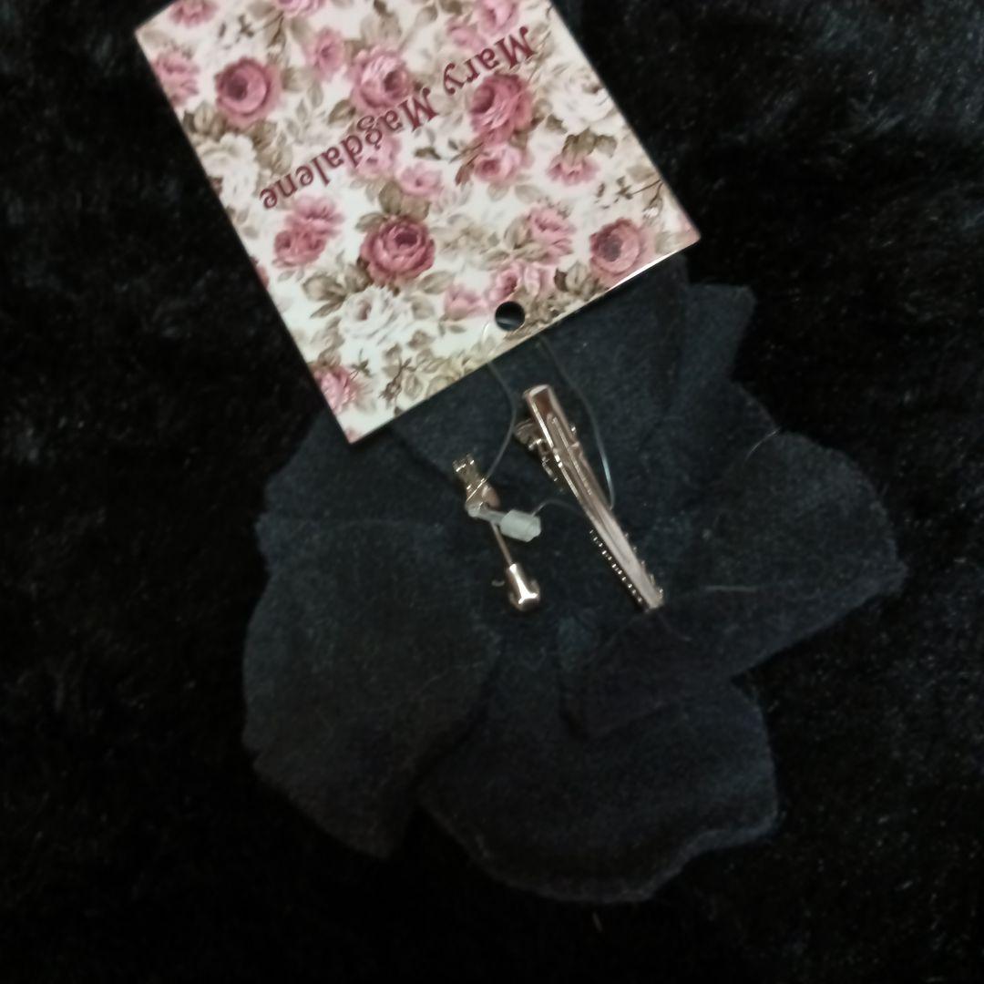 メアリーマグダレン　アンゴラローズコサージュ　ブラック