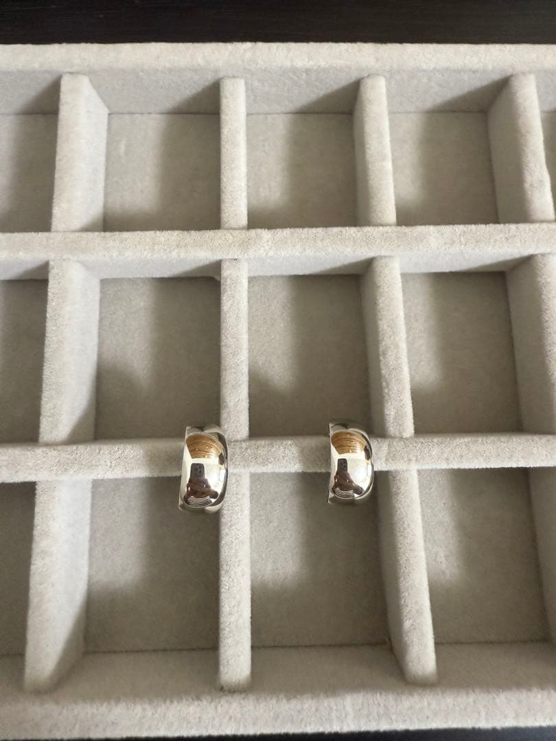 プラチナ　ムーンフープピアス　2g