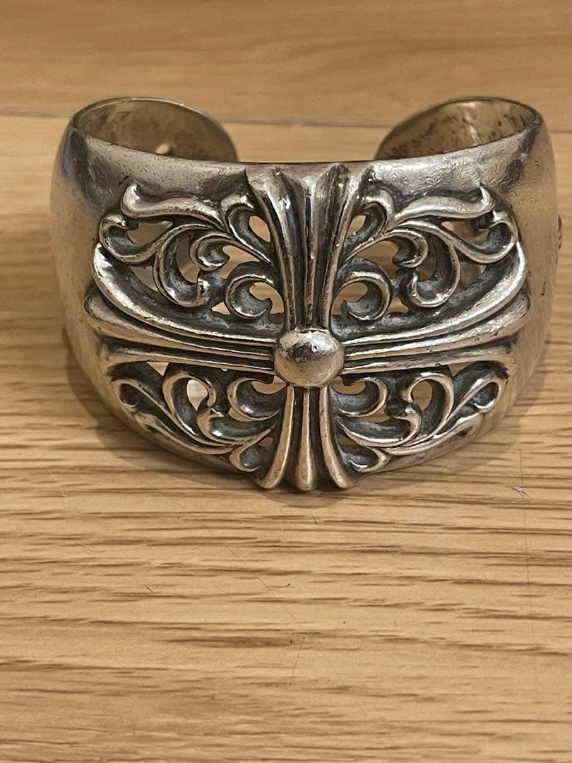 ぼぶゆう　クロムハーツ　フローラルクロス　ワイドカフ　鑑定証明書付き