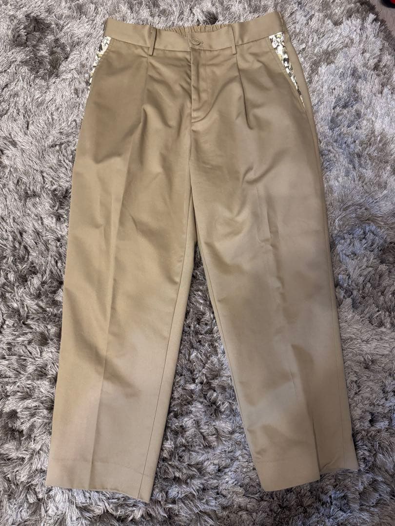 19SO チノパン ベージュ