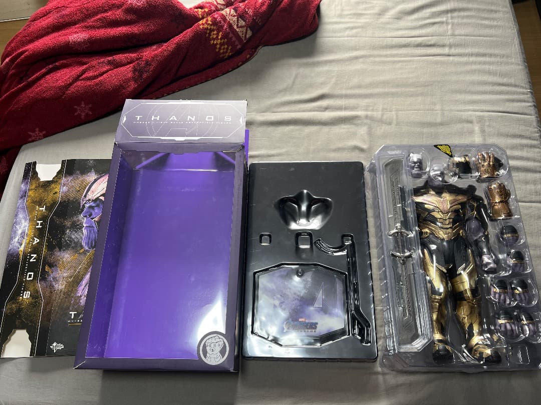 ホットトイズ マーベル サノス アベンジャーズ