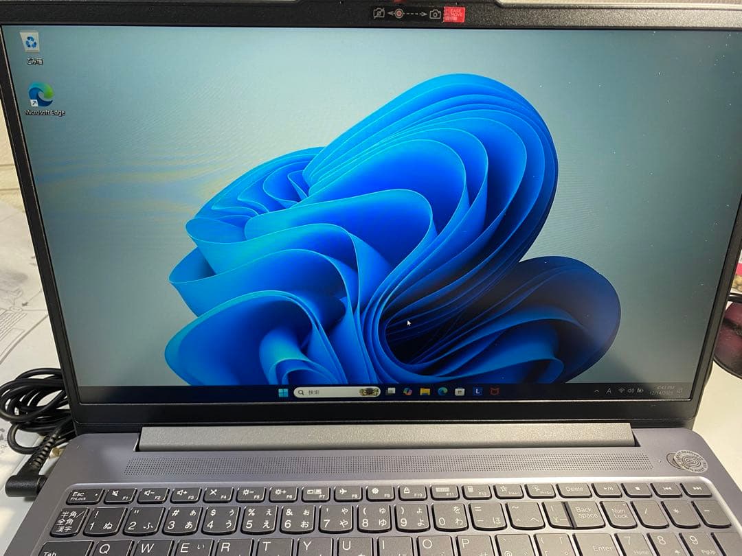 Windowsノート本体 Lenovo IdeaPad Slim3