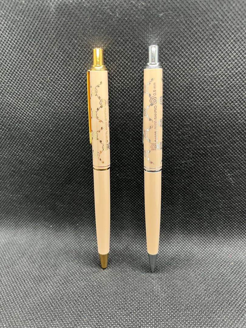 【新品未使用】ハローキティ　薔薇　ローズ　ボールペン　シャープペン　レトロ