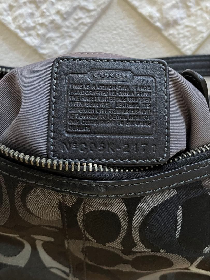 希少◆COACH ◆アクセサリーポーチ ハンドバッグ シグネチャー 黒