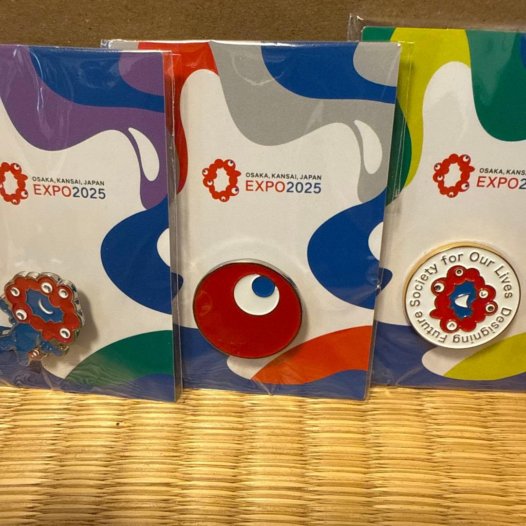 大阪・関西万博 ピンバッジ3個セット ミャクミャク こみゃく