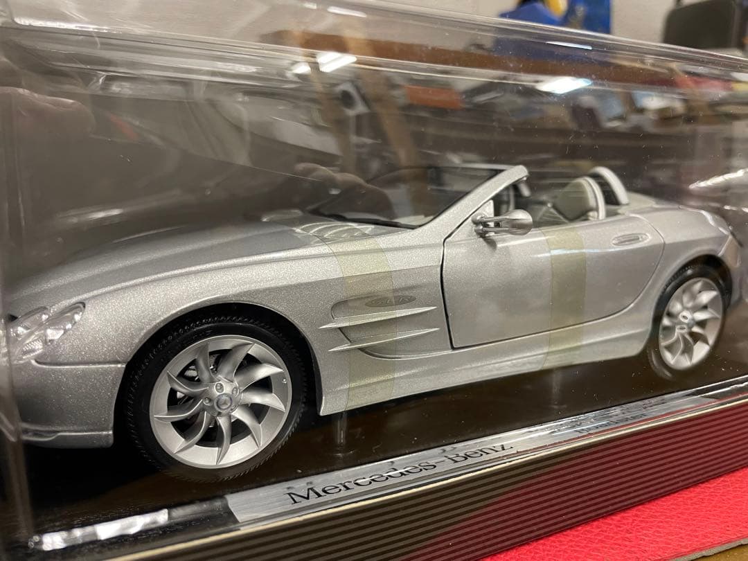 メルセデスベンツ　SLRロードスター