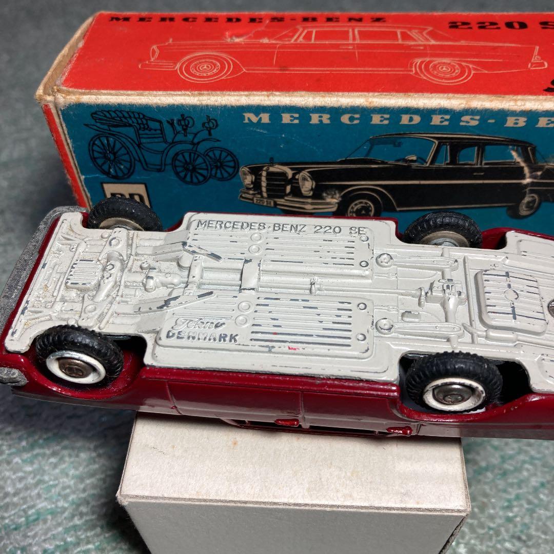 テクノ、メルセデスベンツ、220S E  1962年製