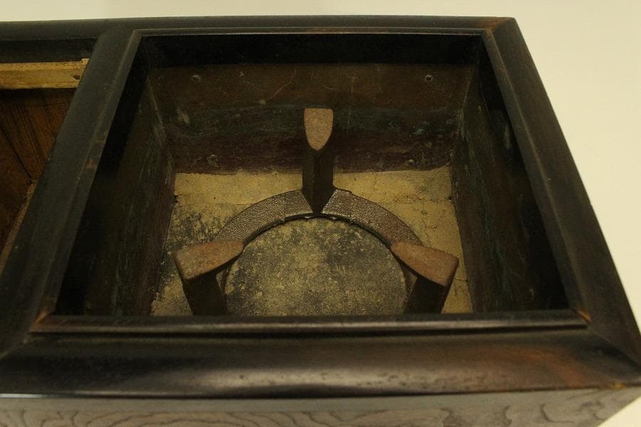 古民具 欅 四方 瓶掛 火鉢 五徳付(ZE447)