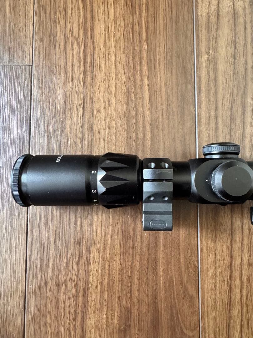 Vector Optics Grimlock ベクター　グリムロック　スコープ