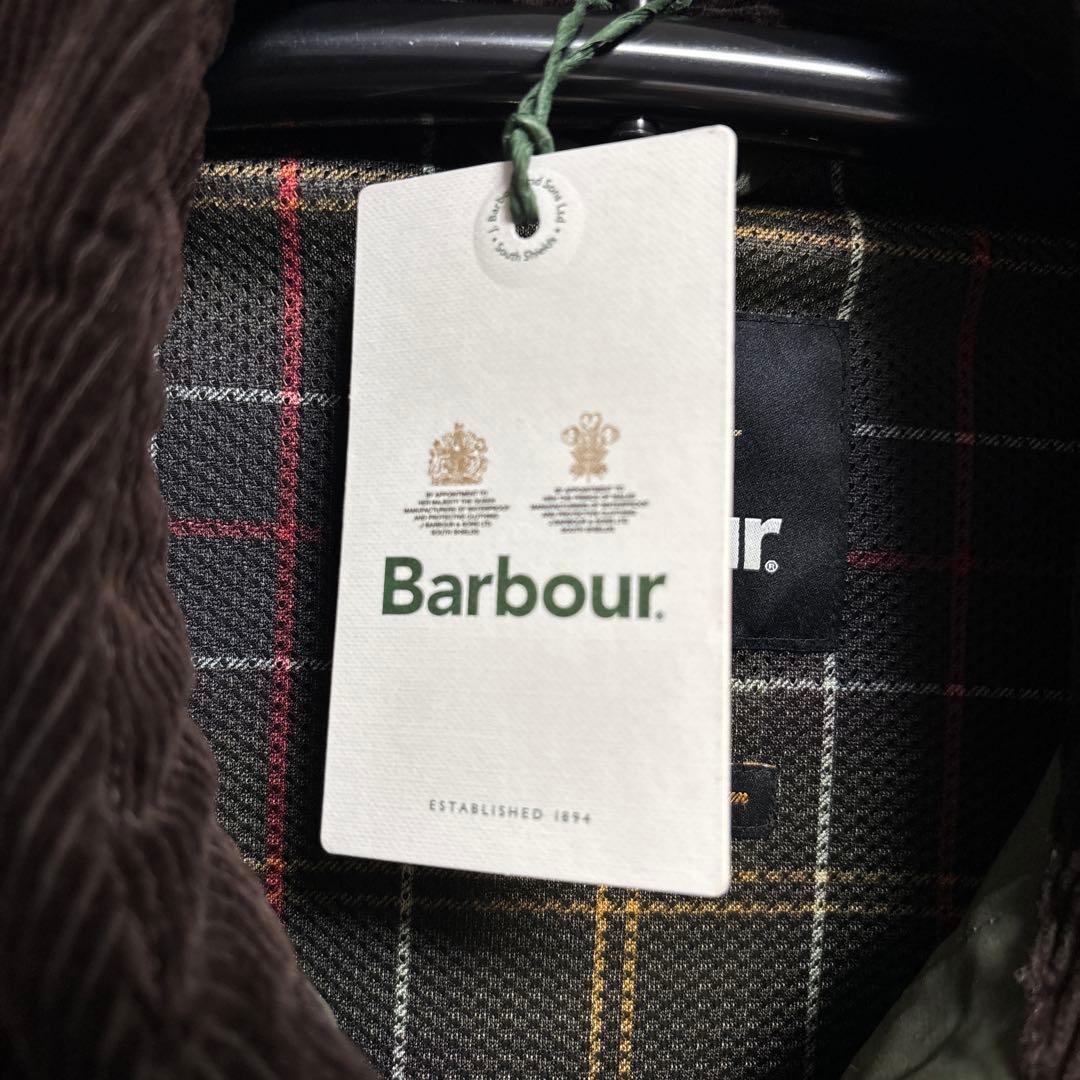 ［新品未使用品］Barbour オリーブグリーン アウター　42