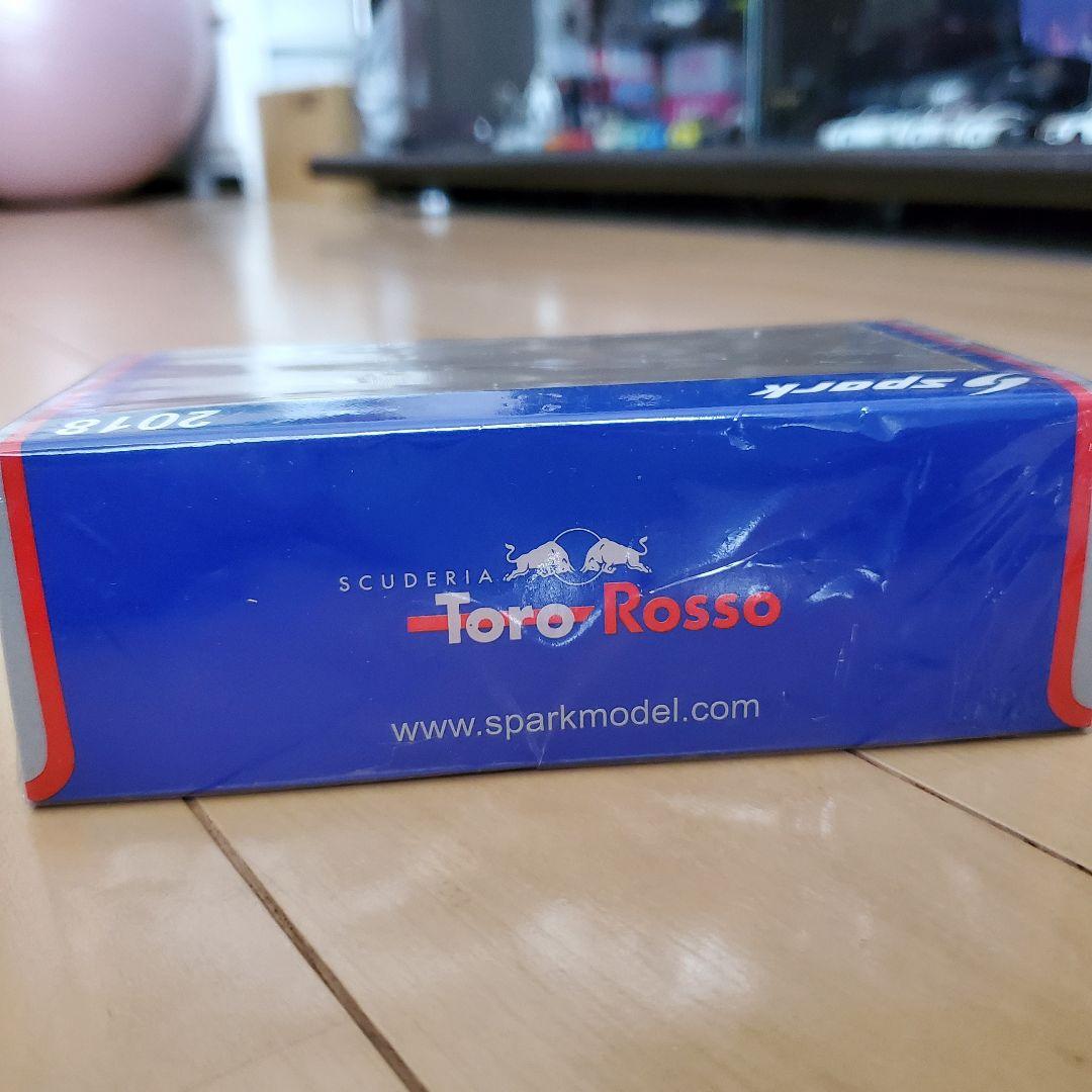 スパーク 1/43 トロロッソ STR13 P.ガスリー 2018バーレーンGP