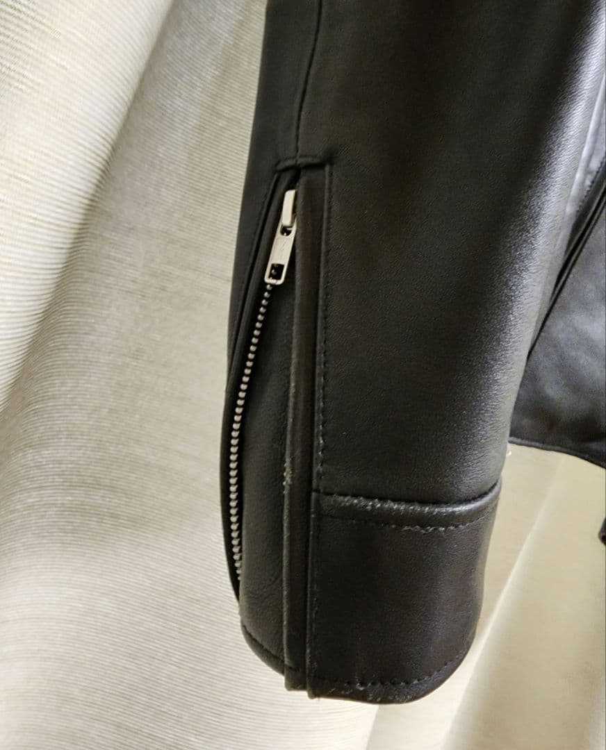 バッファーローボブスSサイズ 黒レザーシングルライダース！ダウンライナー付き！