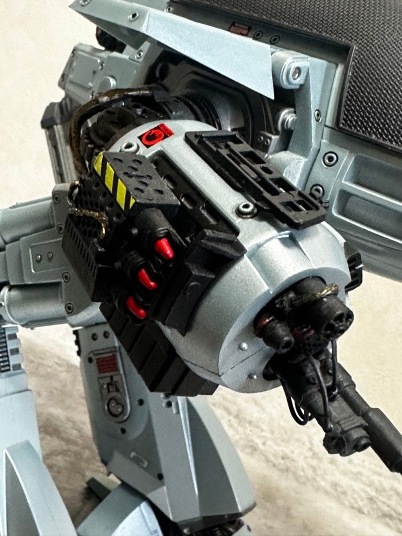 NECA ロボコップ ED-209 / ネカ ED209 10インチ