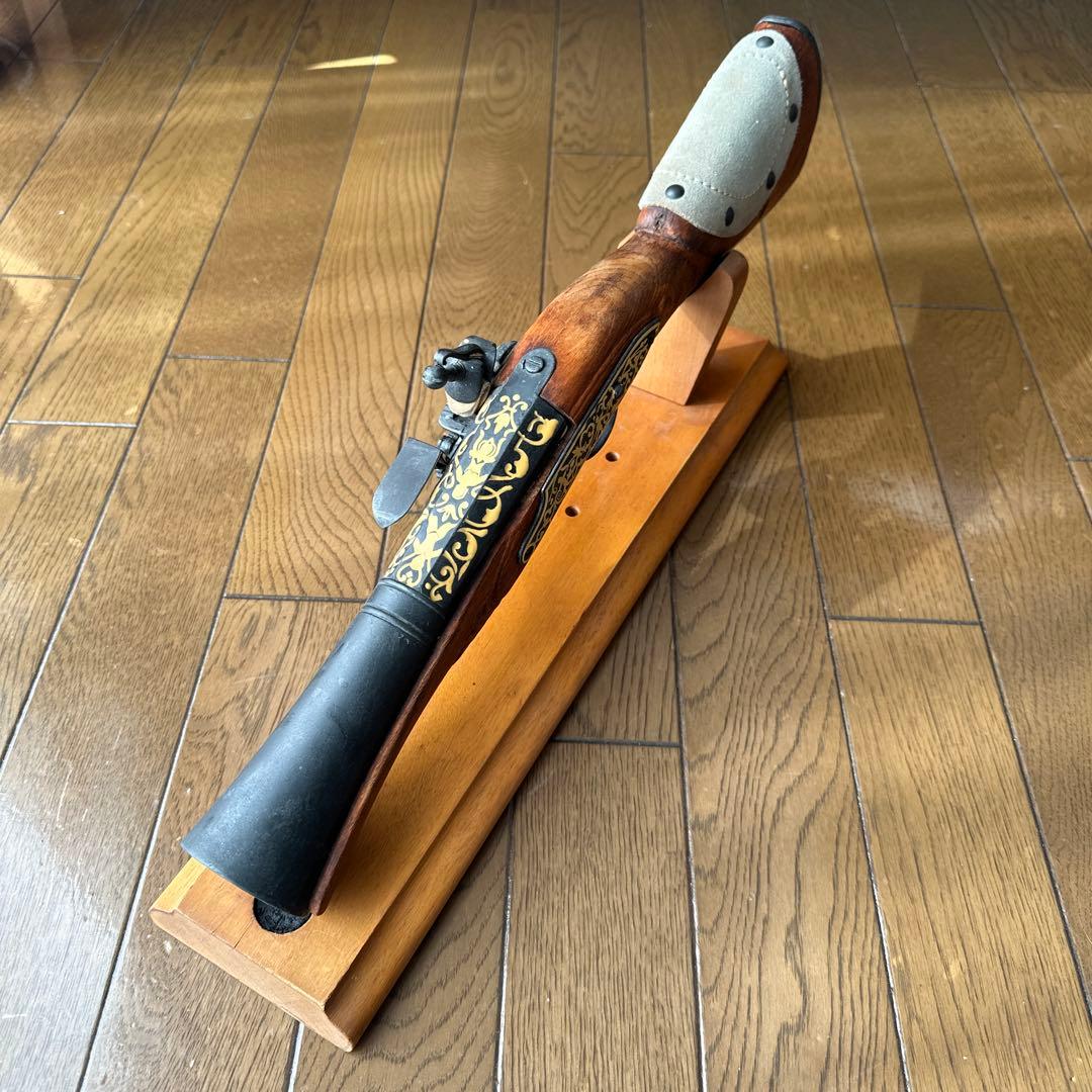 木製クラシックライフル置物