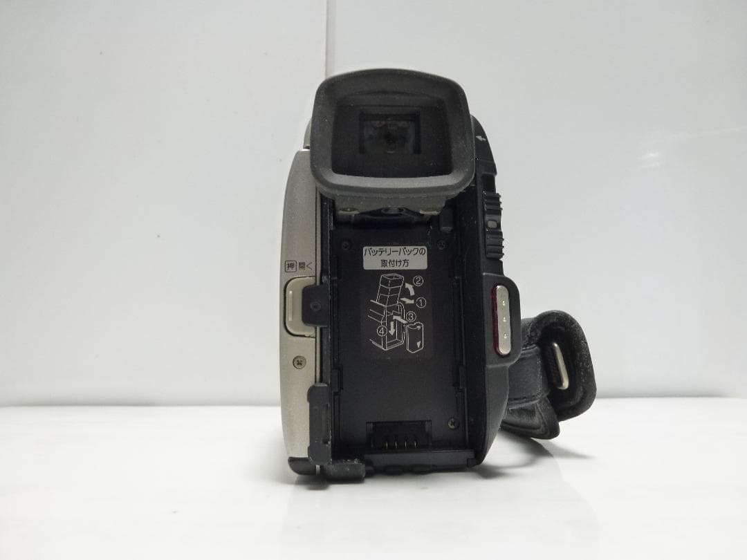 希少　動作品　Mini DV　パナソニックビデオカメラ　NV-DS9