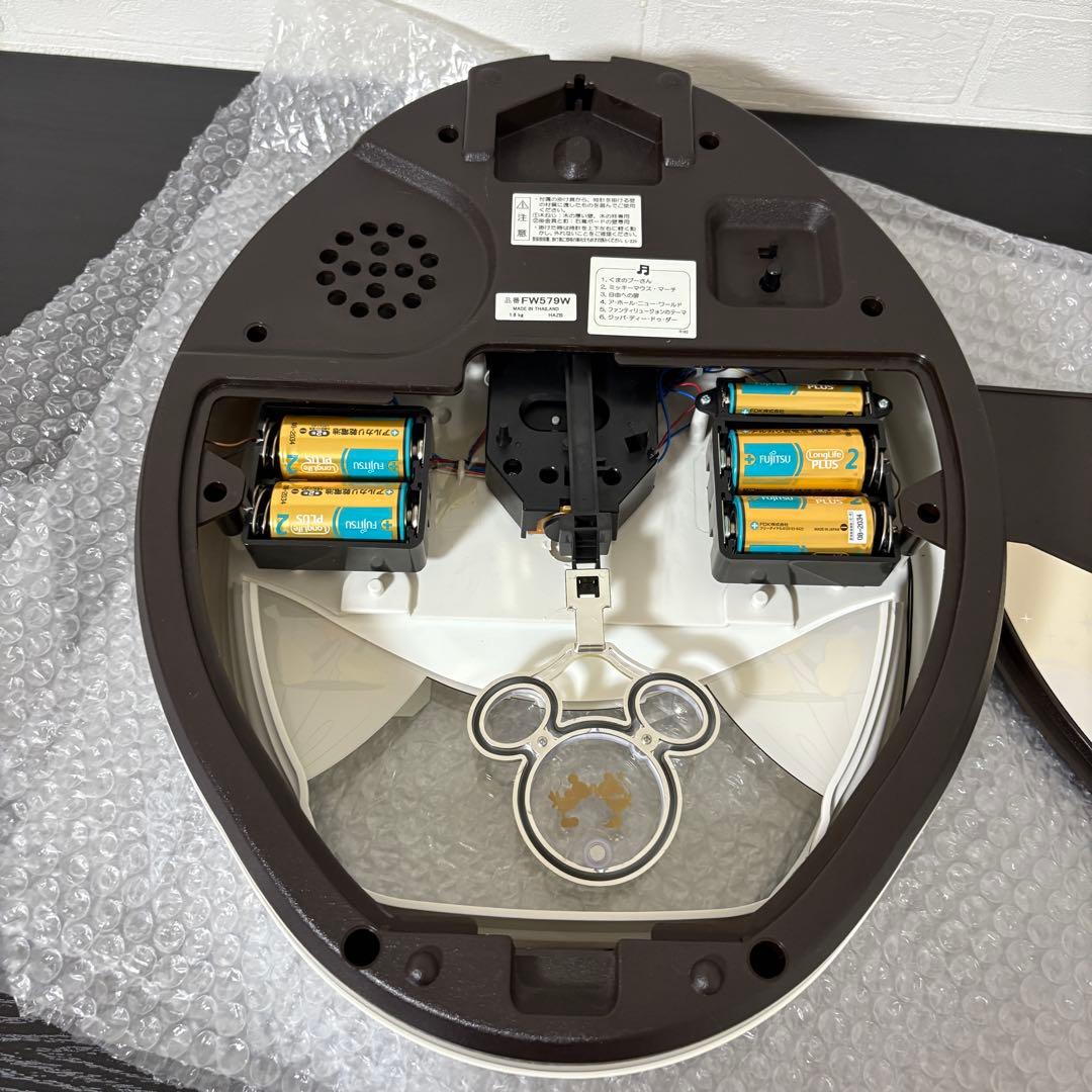 SEIKO ディズニー 電波掛時計 FW579W ミッキー&フレンズ セイコー