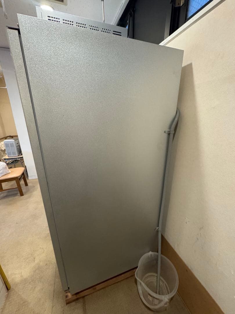 【美品】玄米保冷庫　玄米・野菜モード切替タイプ　１０．５俵用　ＫＺＷ－２１