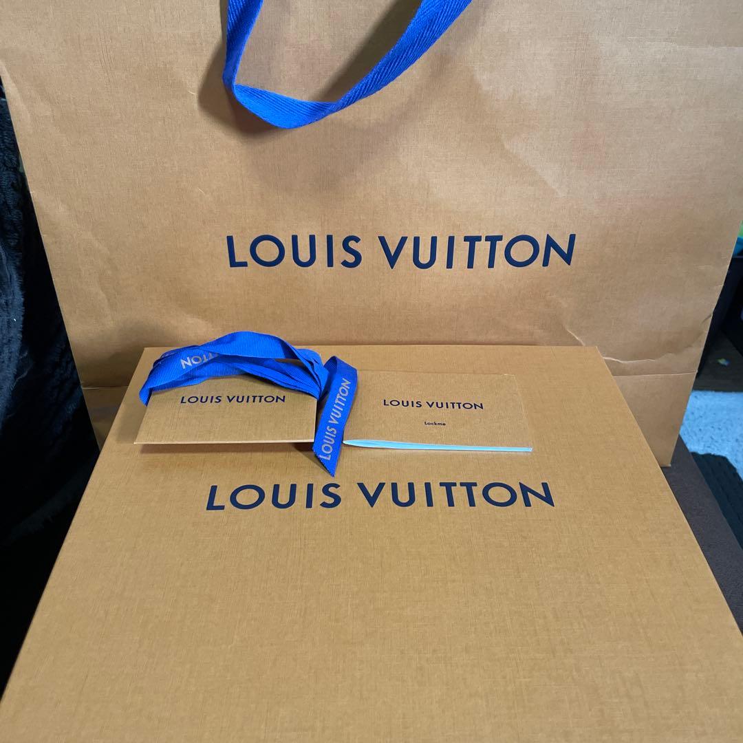 ルイヴィトン　レザーキャップ　メンズ　ブラック