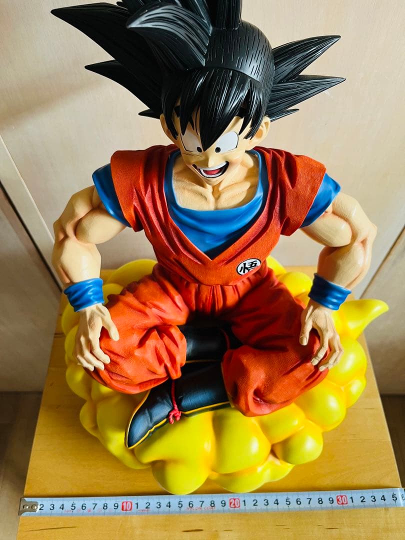 大きさ約41cm重さ約6.8キロ 孫悟空&筋斗雲 フィギュア ドラゴンボールZ
