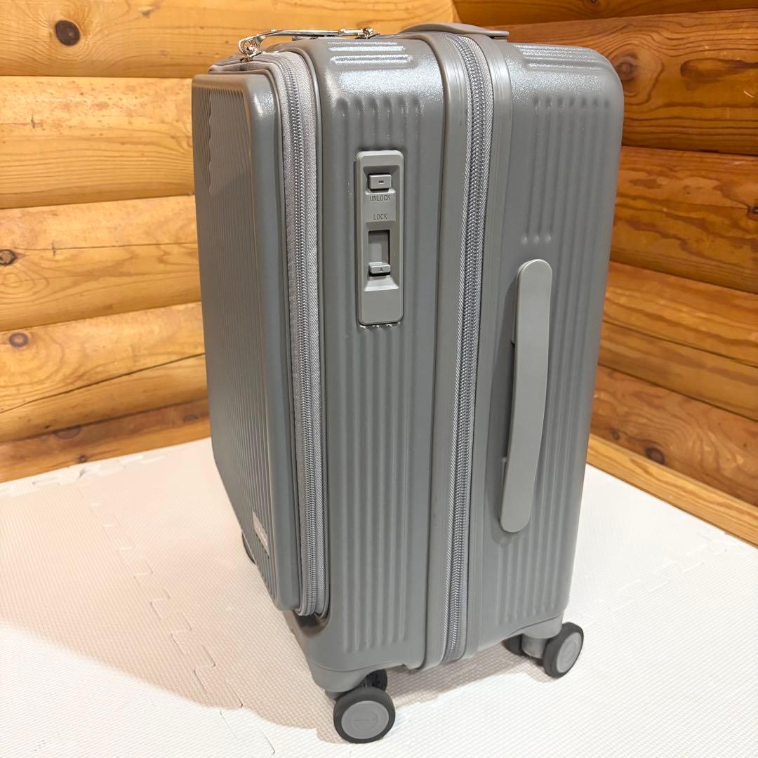 【美品】oltimo オルティモ キャリーケース フロントオープン 38L