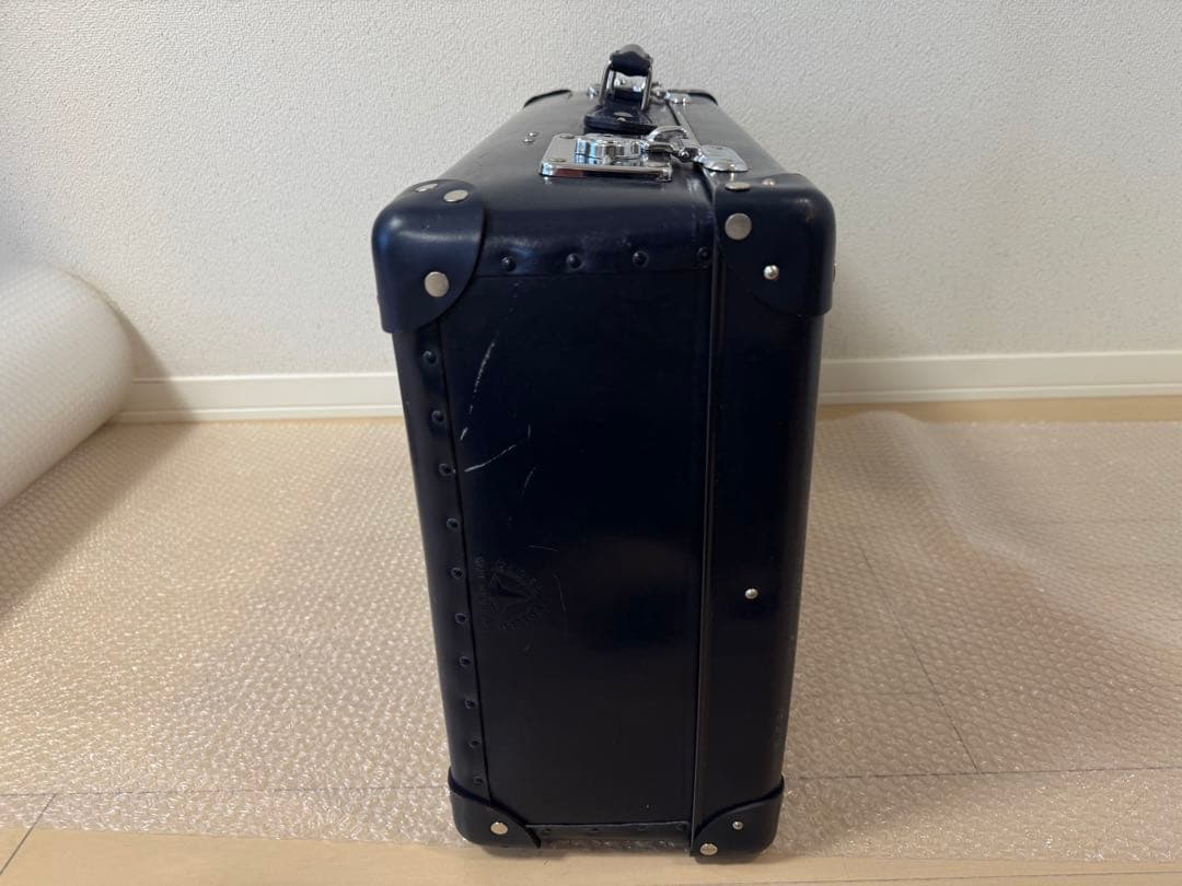 GLOBE-TROTTER ネイビー リメイク品（証明書付き）