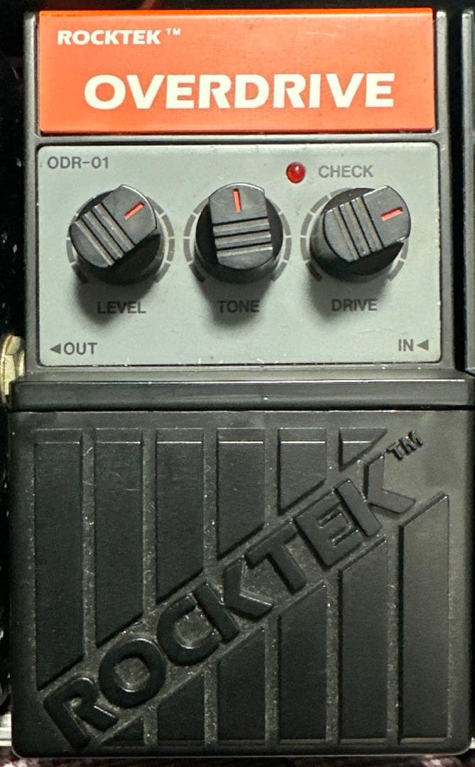 ギターエフェクター類のジャンクまとめ売り (エフェクターケースに梱包発送)