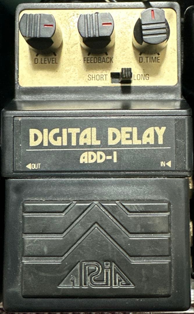 ギターエフェクター類のジャンクまとめ売り (エフェクターケースに梱包発送)