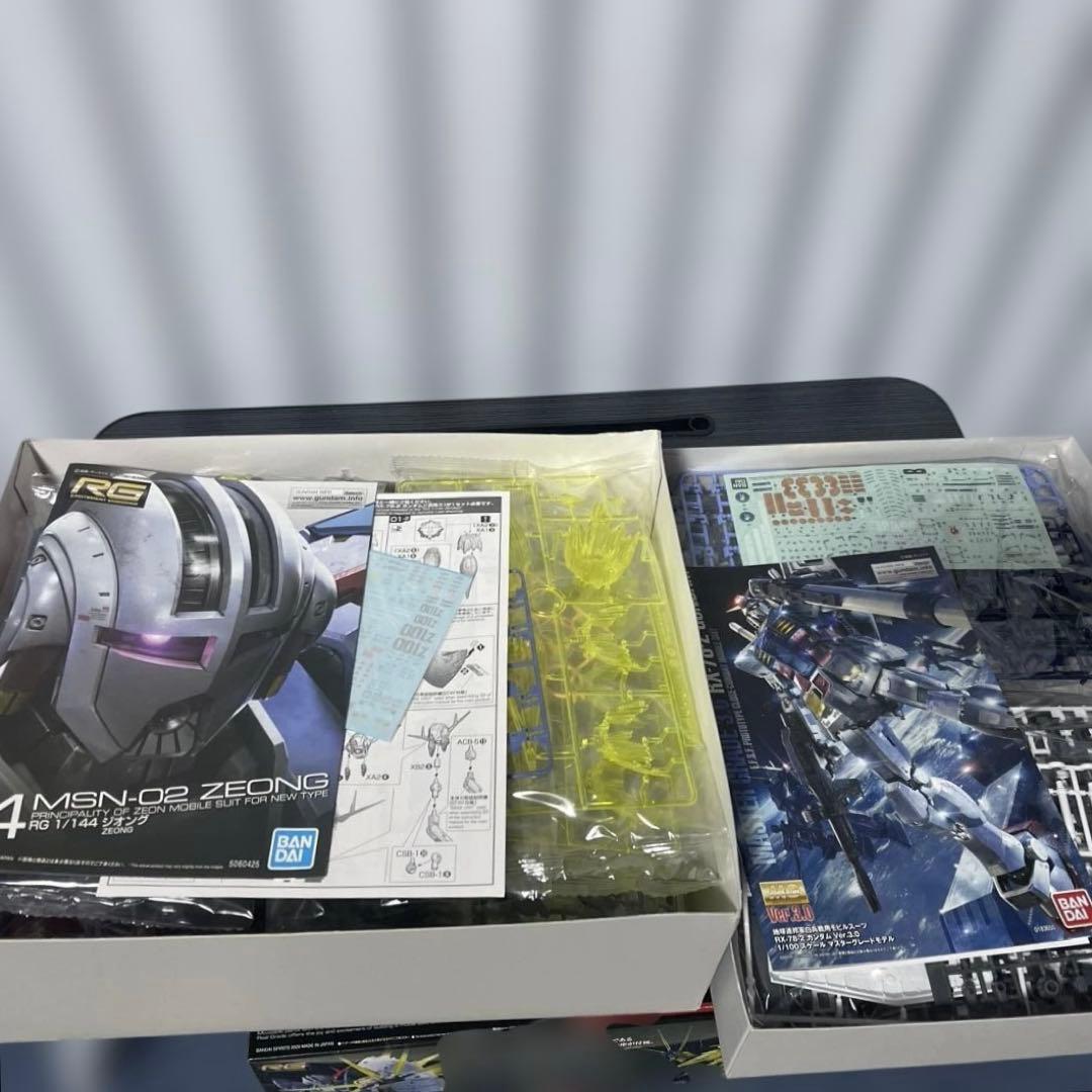 RGジオングエフェクトセットとRX-78-2ガンダムVer.3.0の ２セット