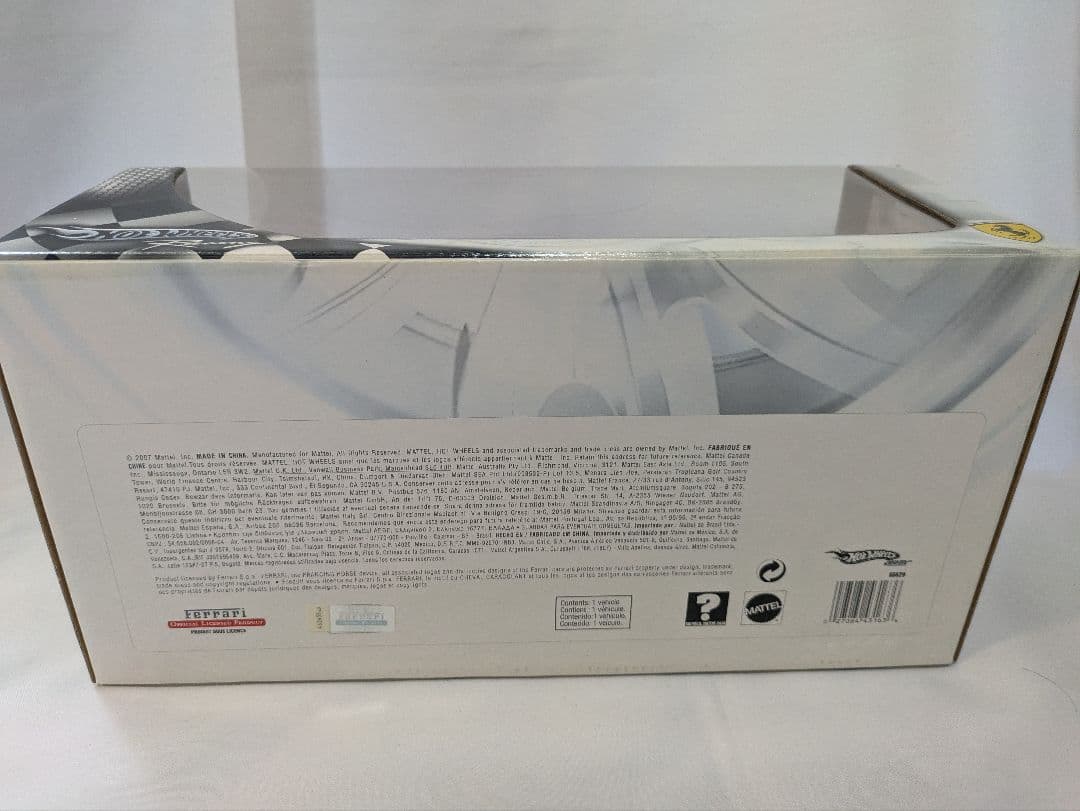 1/18 ホットウィール フェラーリ F2007 K.ライコネン マテル