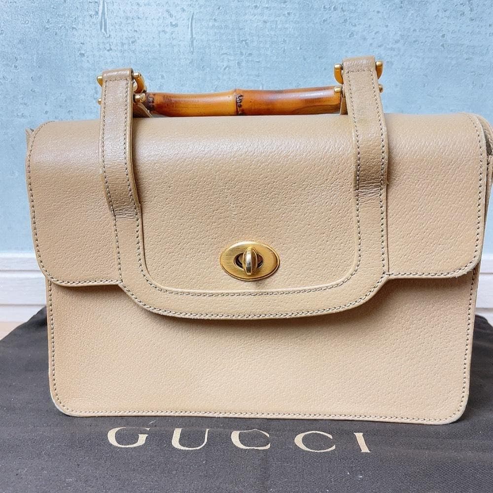 GUCCI バンブー レザー オールドグッチ ハンドバッグ ターンロック 金具