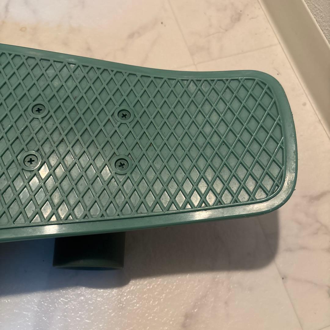 penny グリーン　27インチ