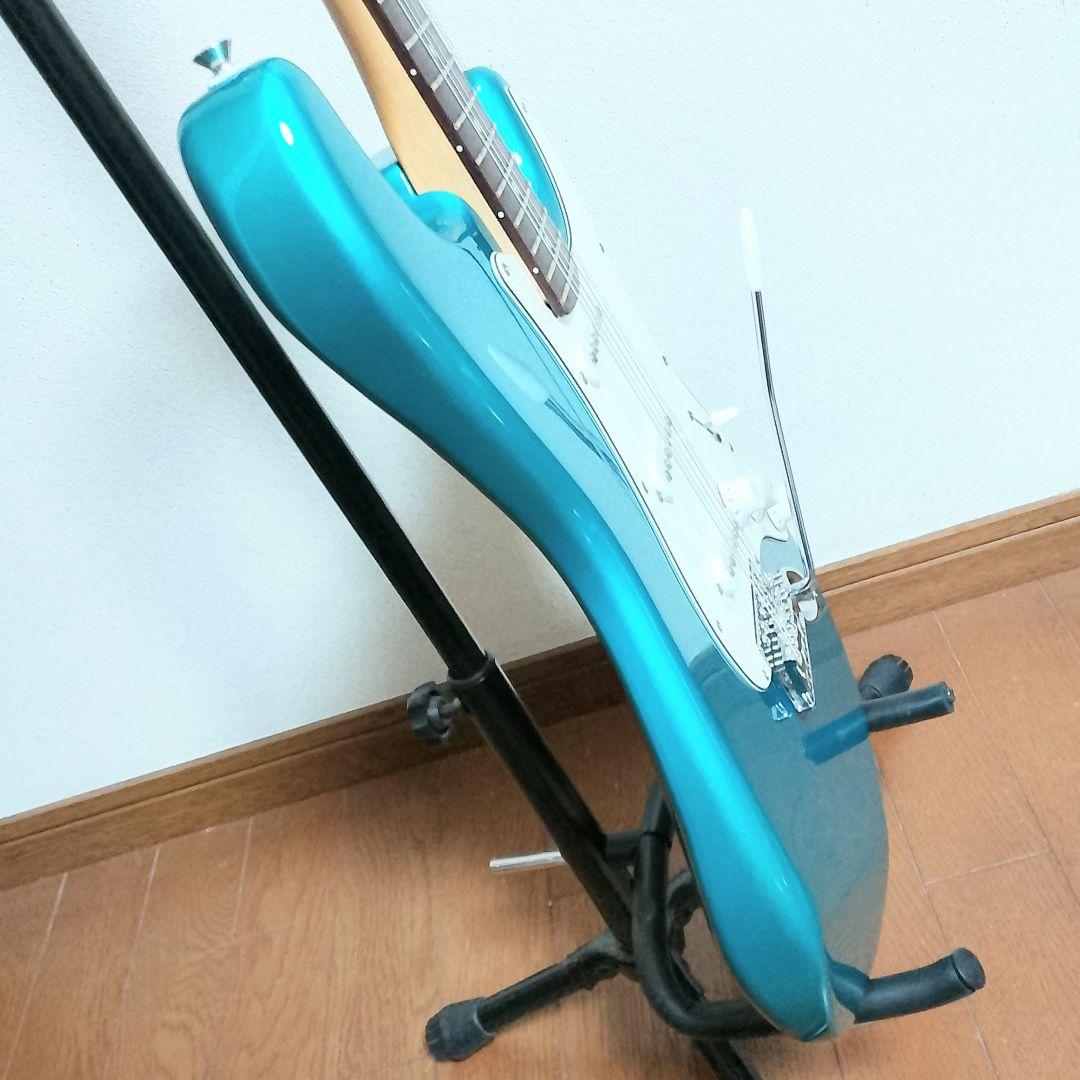 美品　BUSKER’S　ストラトキャスタータイプ　エレキギター