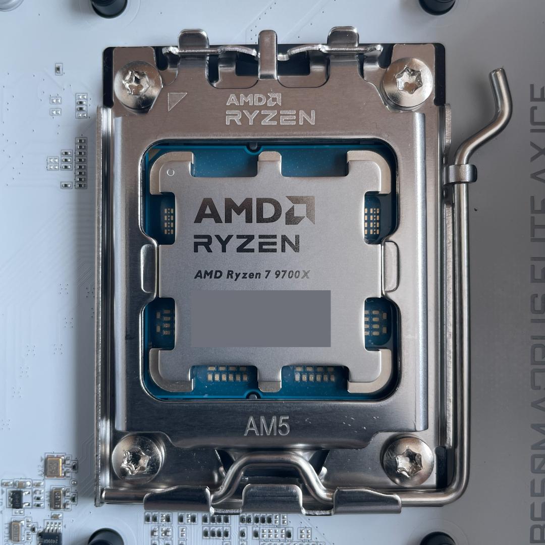 に*ん様 Ryzen 7 9700X RAM 32GB M.2SSD 1TB 自