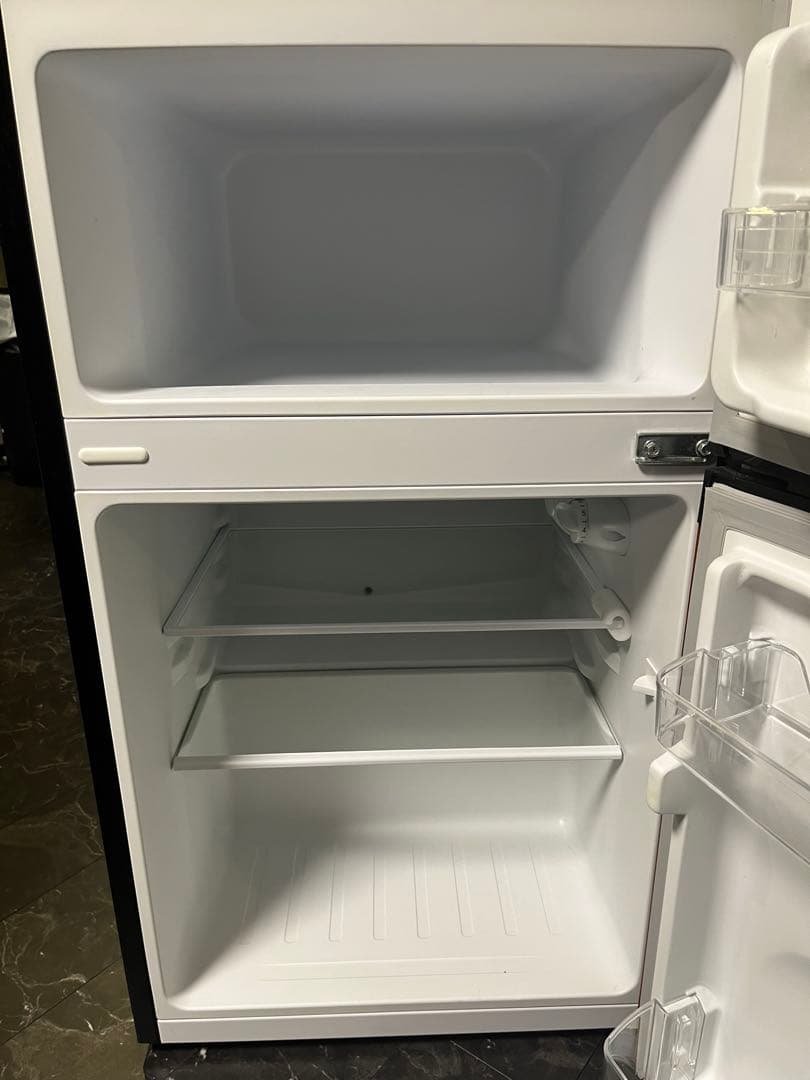 木目調冷蔵庫 3段棚 上部冷凍室